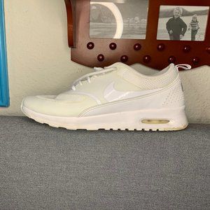 nike air max thea white how to clean